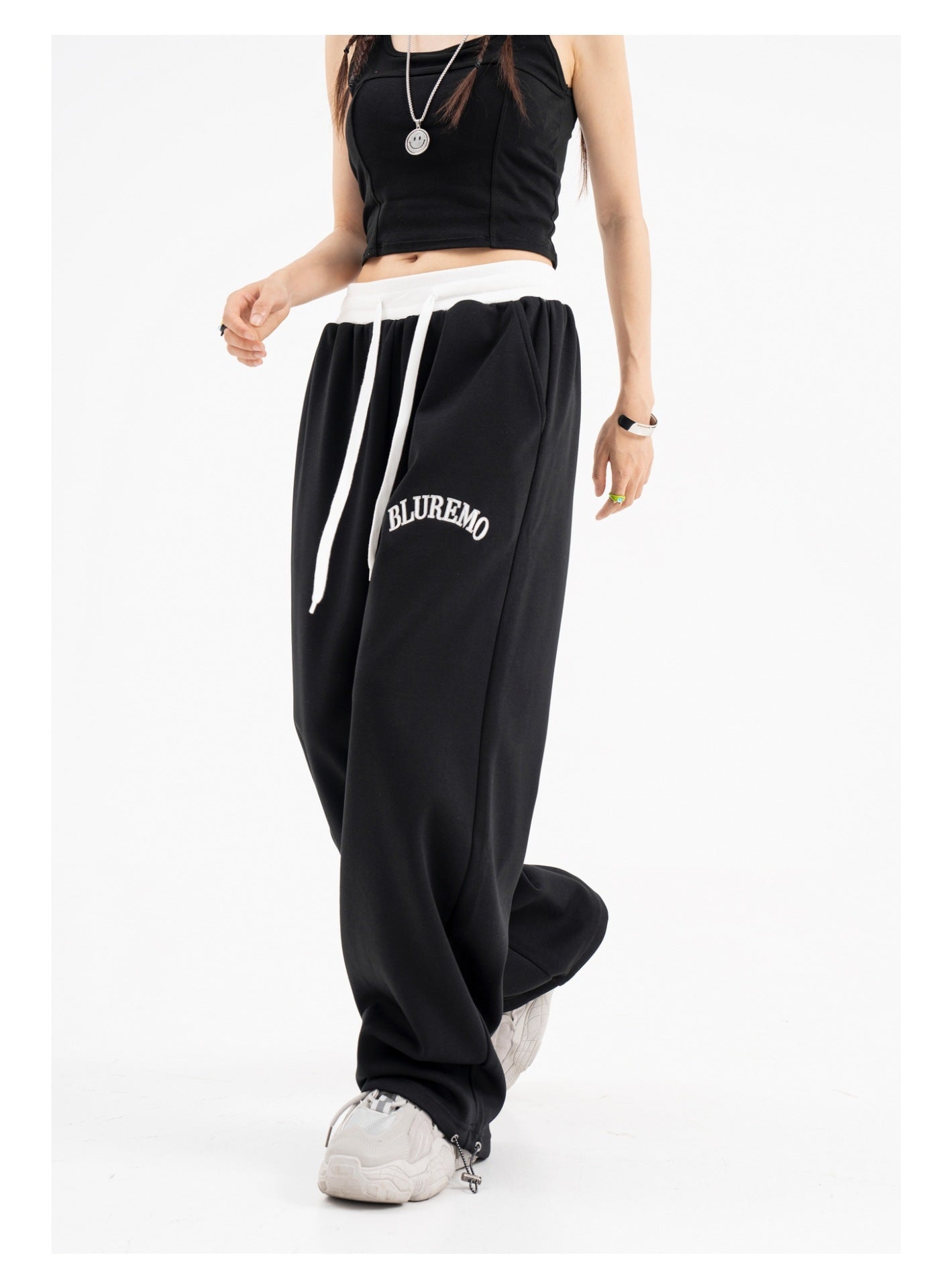 High Street Letter Embroidered Leisure Tappered Drawstring Sweatpants