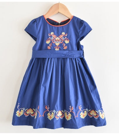 Girl's belted round-neck sleeveless dress